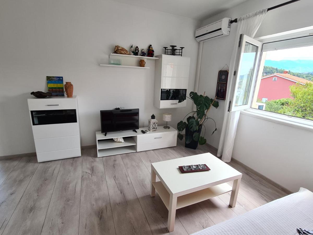 Apartman Karmen Barbat na Rabu Exteriör bild