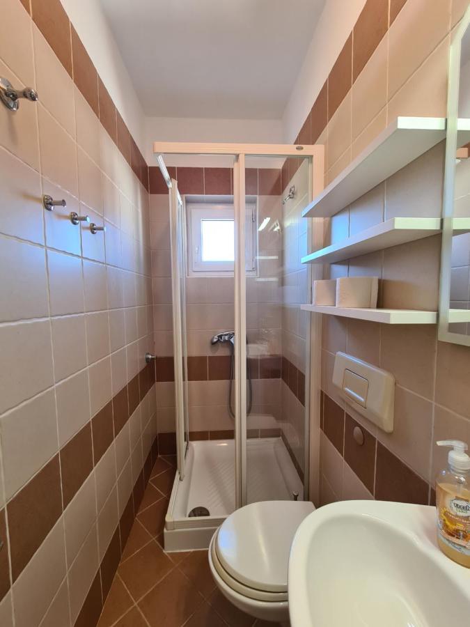 Apartman Karmen Barbat na Rabu Exteriör bild